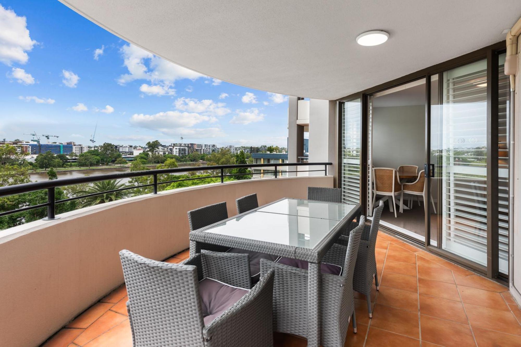 The Oasis Apartments Brisbane Bagian luar foto